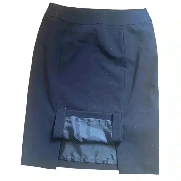 Tahari Size 2 Pencil Skirt New With Tags - Picture 3 of 8
